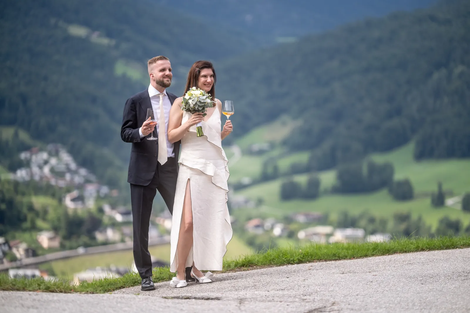 Wedding ceremony photograph in Glassline client gallery