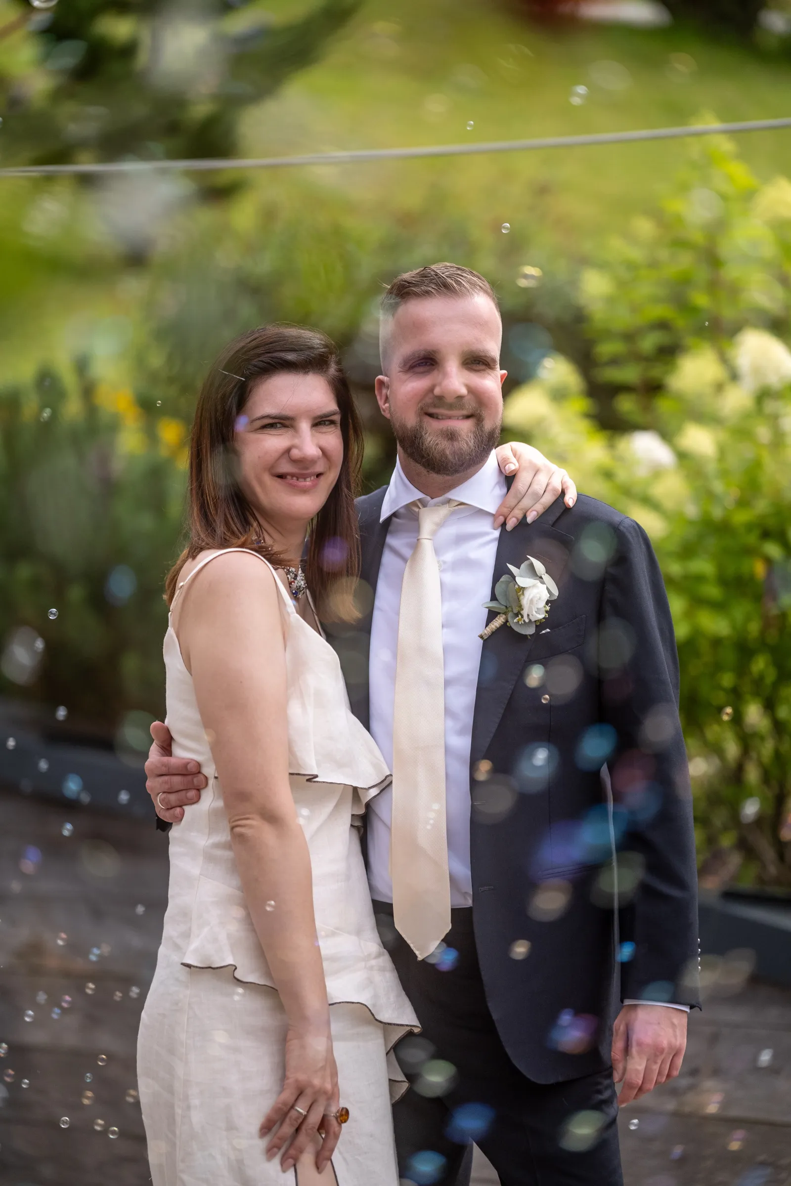 Wedding couple portrait in Glassline client gallery